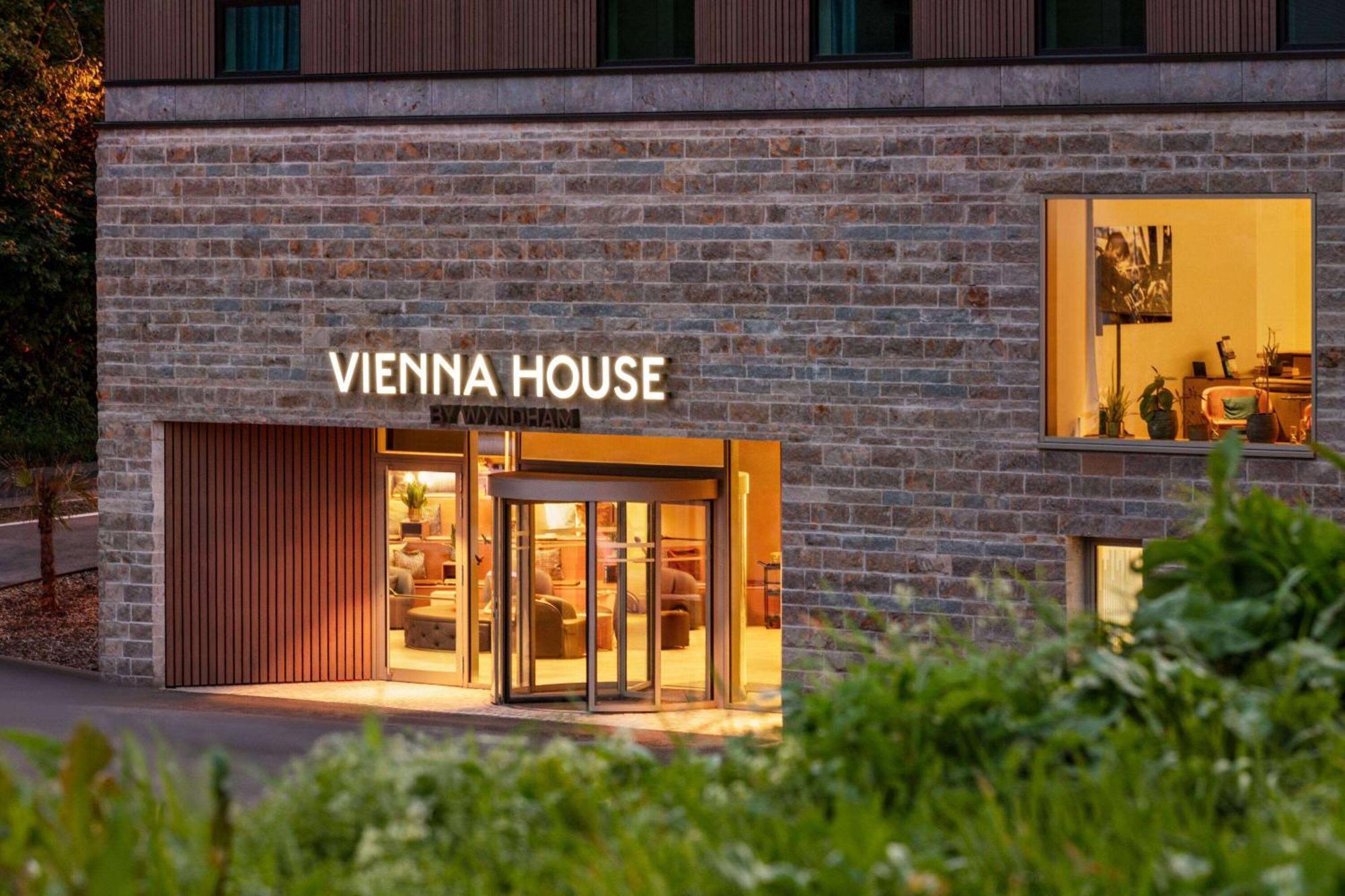 Vienna House By Wyndham Mq Kronberg Kronberg im Taunus Extérieur photo